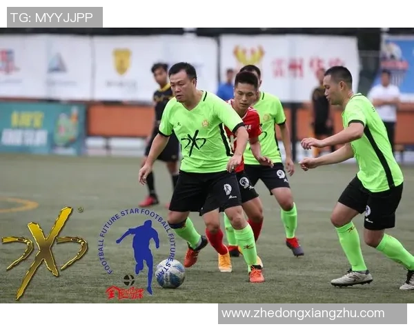 聚焦绿茵巨星瞬间展现足球球星独特风采与激情 聚焦绿茵巨星瞬间展现足球球星独特风采与激情